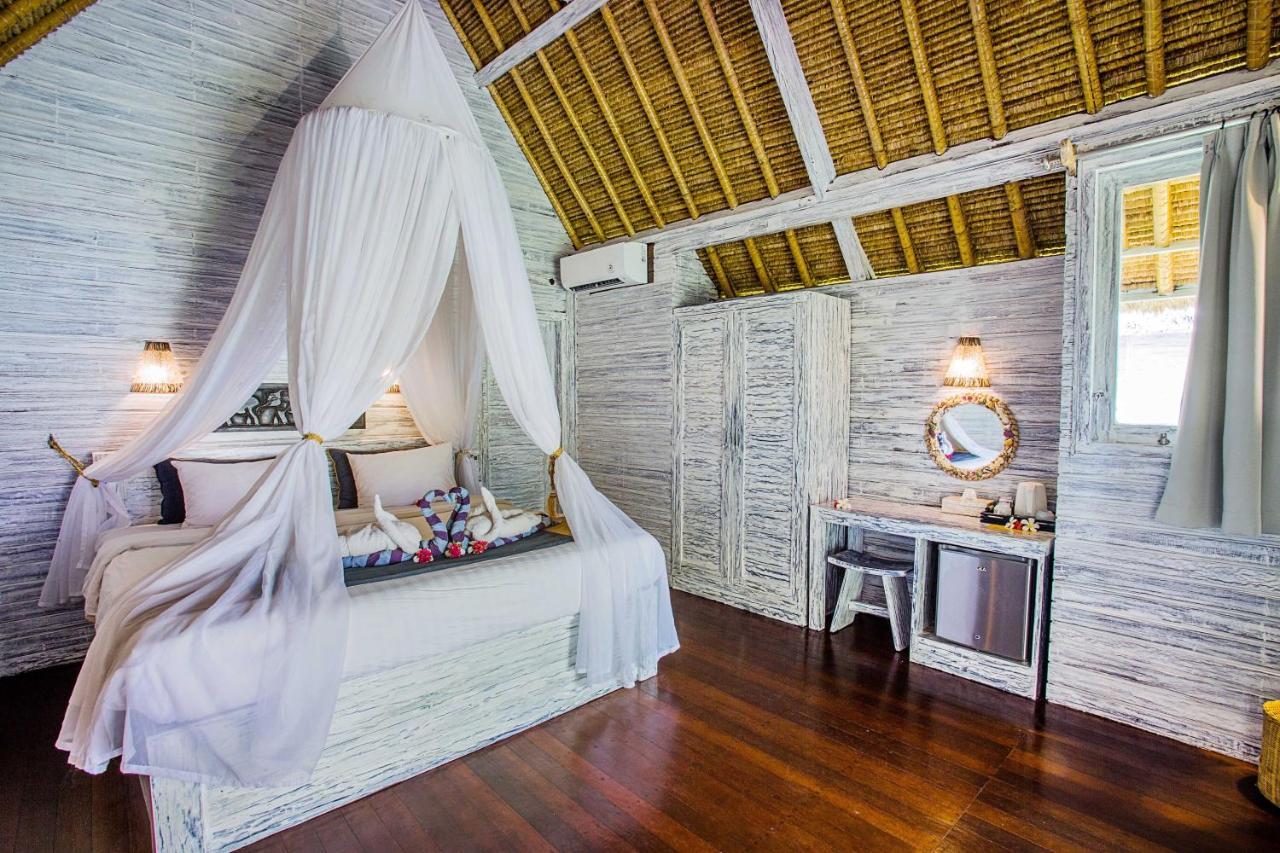 Bay Shore Huts Nusa Lembongan  Exterior photo