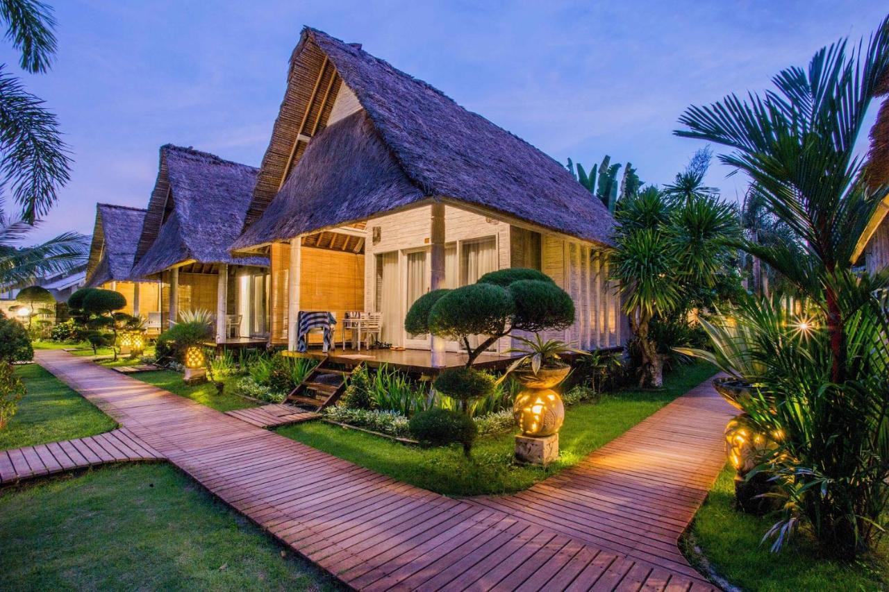 Bay Shore Huts Nusa Lembongan  Exterior photo